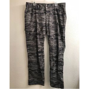 Columbia Silver Ridge Pants -NWOT- Camo